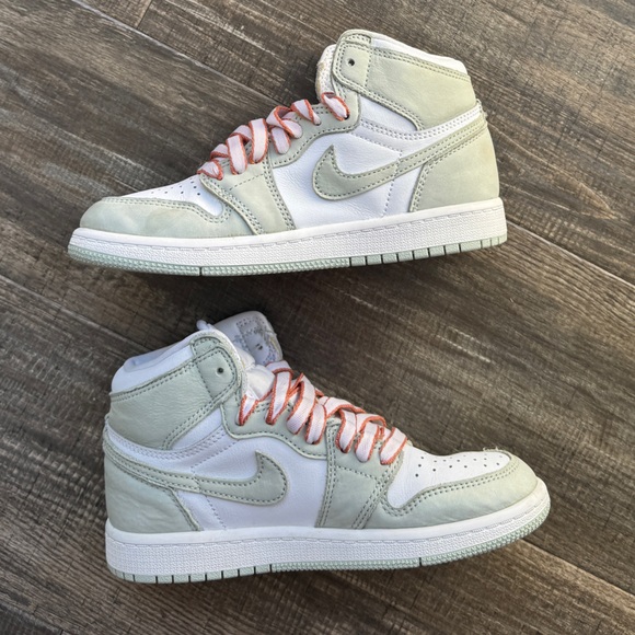 Jordan 1 retro high OG seafoam 1y - Picture 2 of 6